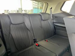 2025 LDV D90 Executive