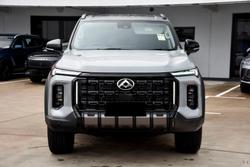 2025 LDV D90 Executive