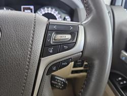 2018 Toyota Landcruiser Sahara VDJ200R 4X4 Dual Range White