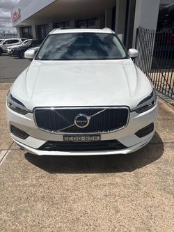 2021 Volvo XC60 T5 Momentum