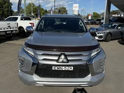 2020 Mitsubishi Pajero