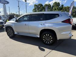 2020 Mitsubishi Pajero