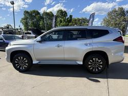 2020 Mitsubishi Pajero