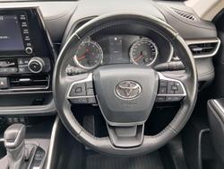 2022 Toyota Kluger GX