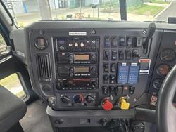 2015 Mack
Granite - Truck+Dog