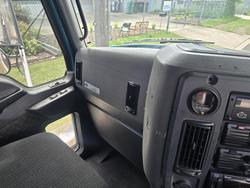 2015 Mack
Granite - Truck+Dog