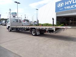 2018 ISUZU
                FRR 107-210