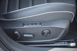 2025 Volkswagen Golf 110TSI R-Line