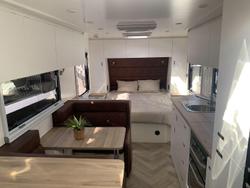 2025 Essential Caravans Cruiser V5-2 20'6