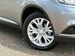 2021 Mitsubishi Outlander ES