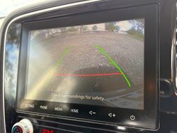 2021 Mitsubishi Outlander ES