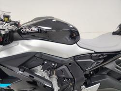 2025 CFMOTO 2025 CF Moto 675CC 675SR-R ABS Road NEBULA BLACK