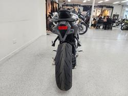 2025 CFMOTO 2025 CF Moto 675CC 675SR-R ABS Road NEBULA WHITE