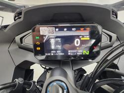 2025 CFMOTO 2025 CF Moto 675CC 675SR-R ABS Road NEBULA WHITE