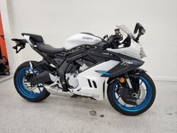 2025 CFMOTO 2025 CF Moto 675CC 675SR-R ABS Road NEBULA WHITE