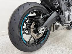 2025 CFMOTO 2025 CF Moto 675CC 675NK ABS Road Aerolite Grey