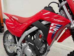 2025 Honda CRF125F Red