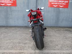2015 Honda CBR1000RR (FIREBLADE) RED