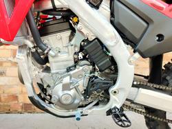 2025 HONDA CRF250R MOTOCROSS RED