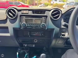 2013 Toyota Landcruiser GXL