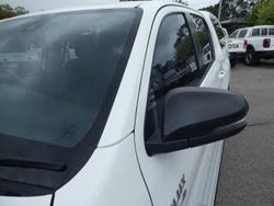 2023 Toyota Hilux SR