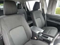 2023 Toyota Hilux SR