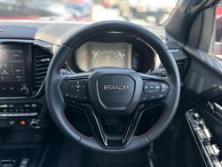 2025 Isuzu D-MAX X-TERRAIN