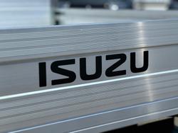 2025 Isuzu D-MAX SX