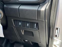 2025 Isuzu D-MAX SX
