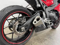 2015 Honda CBR1000RR (FIREBLADE) Red