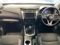 2023 Nissan Navara ST-X