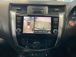 2021 Nissan Navara ST-X