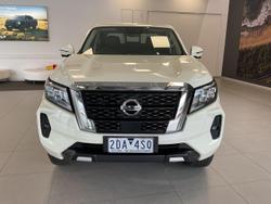 2021 Nissan Navara ST-X