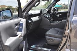 2022 Toyota Landcruiser VX