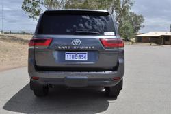 2022 Toyota Landcruiser VX