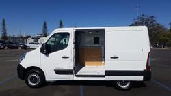 2017 Renault Master