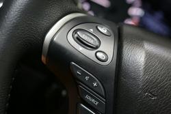 2019 Nissan Pathfinder ST-L