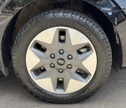 2021 Hyundai STARIA Highlander