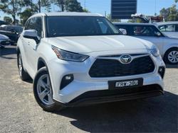 2022 TOYOTA
KLUGER GX HYBRID AWD