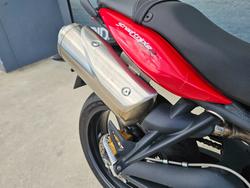2012 Triumph STREET TRIPLE R Red
