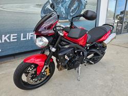 2012 Triumph STREET TRIPLE R Red