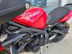 2012 Triumph STREET TRIPLE R Red