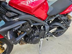 2012 Triumph STREET TRIPLE R Red