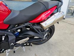 2012 Triumph STREET TRIPLE R Red
