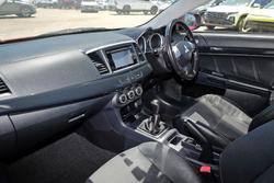 2014 Mitsubishi Lancer LS