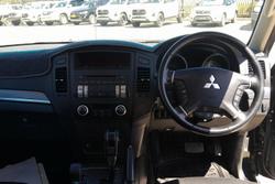 2012 Mitsubishi Pajero GLX-R