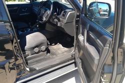 2012 Mitsubishi Pajero GLX-R