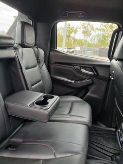 2022 Isuzu D-MAX X-TERRAIN