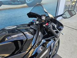 2024 Yamaha YZF-R1 Black