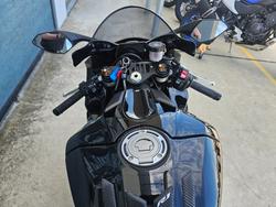 2024 Yamaha YZF-R1 Black